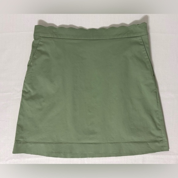 Brooks Brothers 346 Women’s Skirt Scalloped Pockets Short
Green Size 10 - Picture 1 of 12